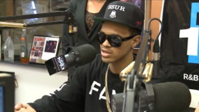 Видео порнуха #126003