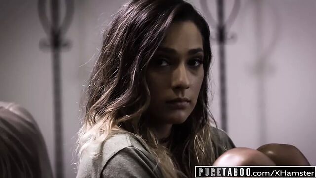 Видео порнуха #30824