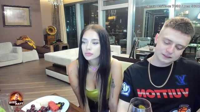 Видео порнуха #187629