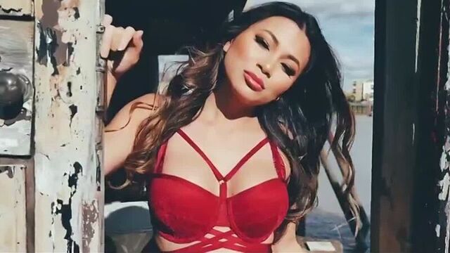 Видео порнуха #231508