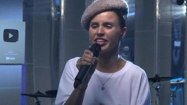 Видео порнуха #165576