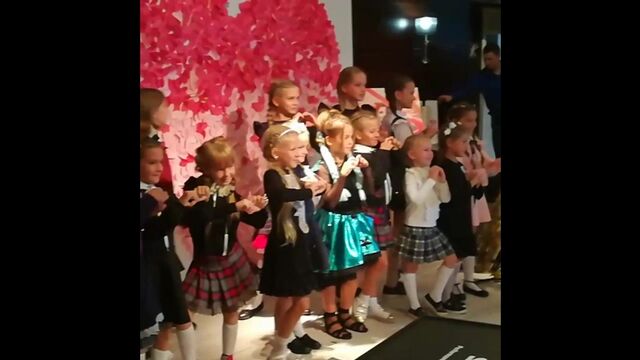 Видео порнуха #182978