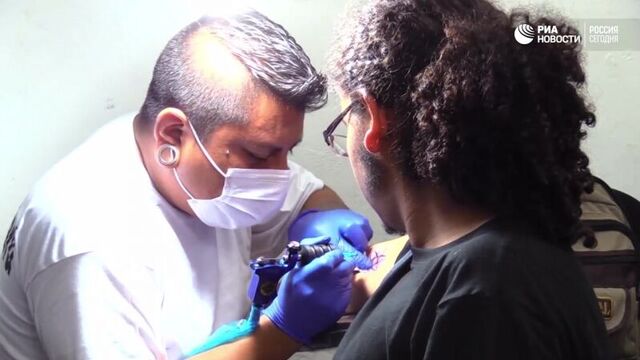 Видео порнуха #25299