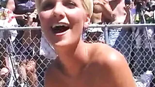 Видео порнуха #168790