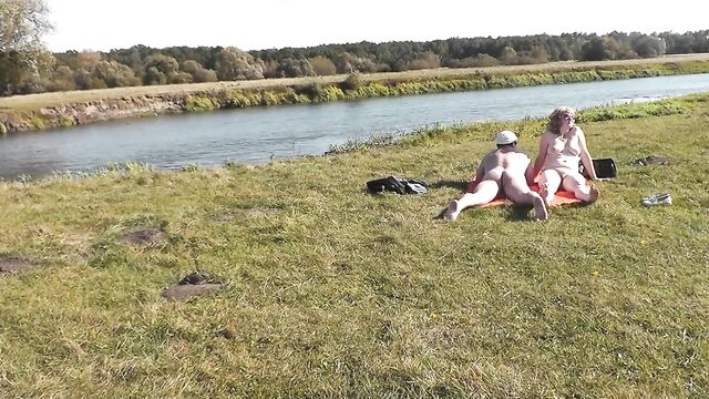 Видео порнуха #196036