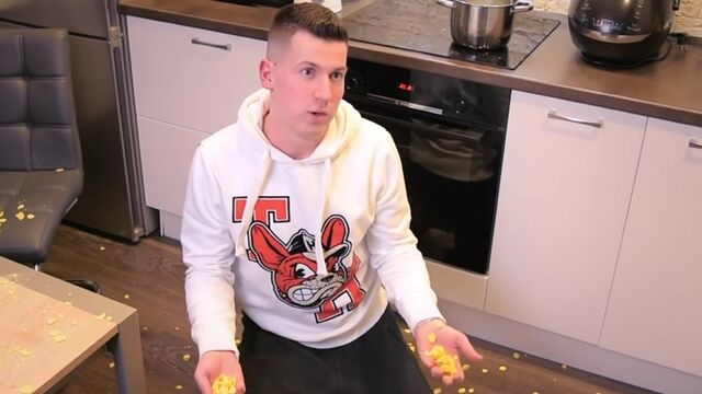 Видео порнуха #108639