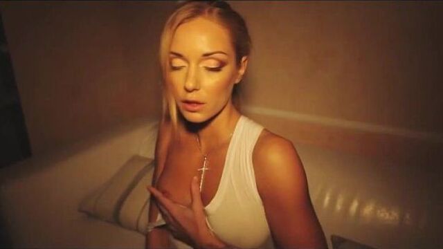 Видео порнуха #230876