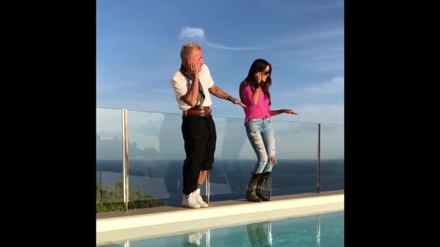 Видео порнуха #184765