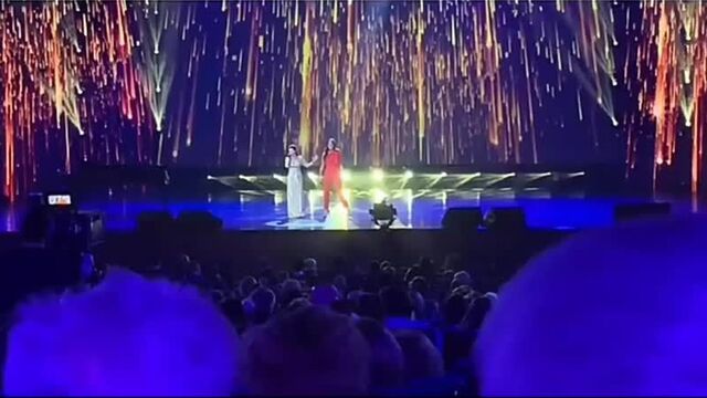 Видео порнуха #41460