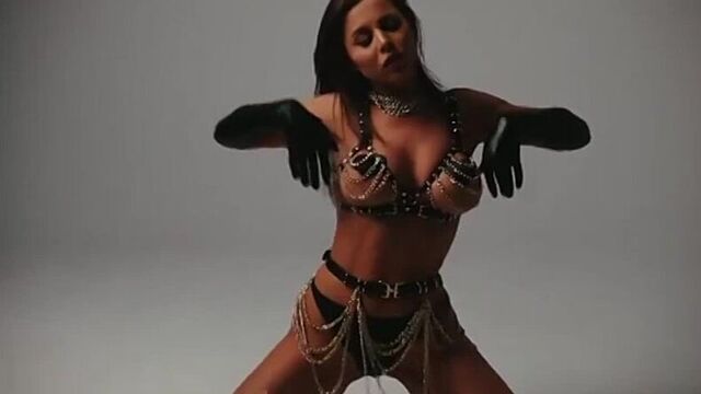 Видео порнуха #231888