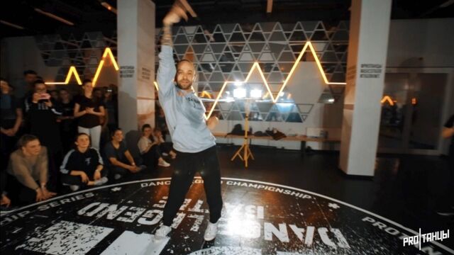 Видео порнуха #185318