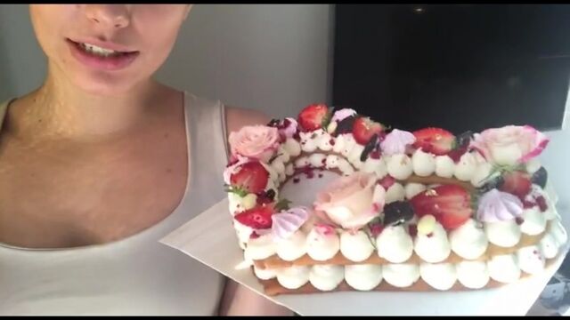 Видео порнуха #142681