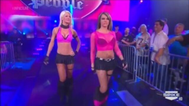 Видео порнуха #7996