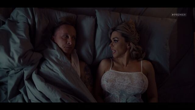 Видео порнуха #192038