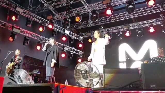 Видео порнуха #181392