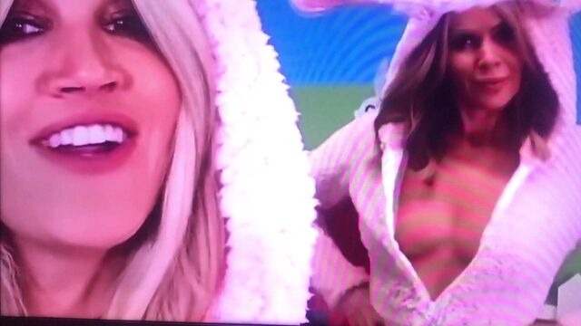 Видео порнуха #162342