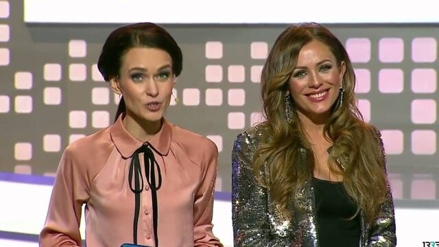 Видео порнуха #189593