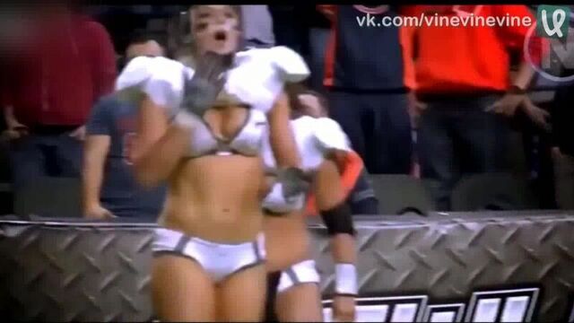 Видео порнуха #28001