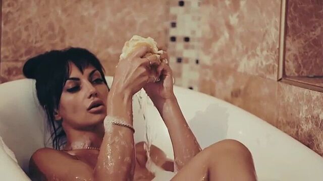 Видео порнуха #231334