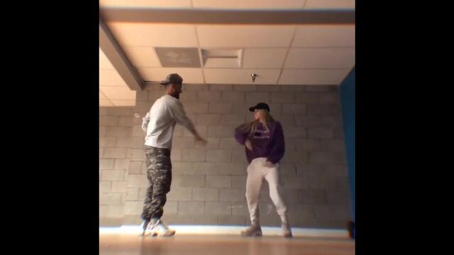 Видео порнуха #182848