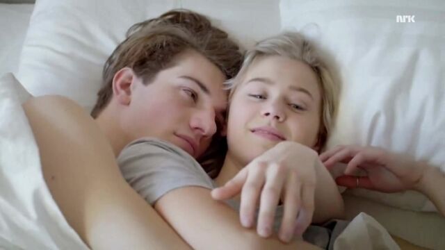 Видео порнуха #129231