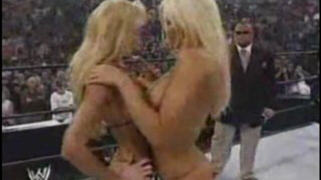 Видео порнуха #1854