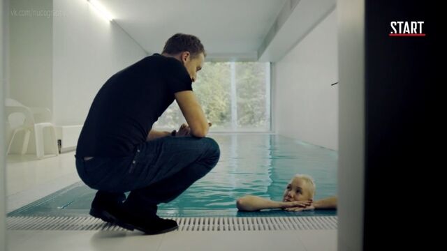 Видео порнуха #180102