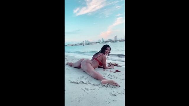 Видео порнуха #178061