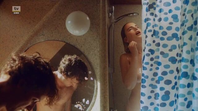 Видео порнуха #179698