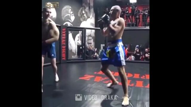 Видео порнуха #188401