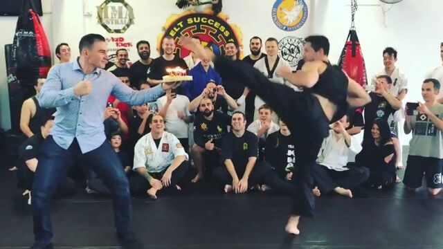 Видео порнуха #180077