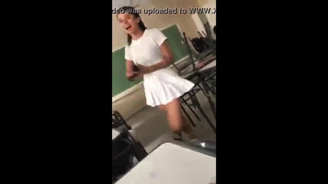 Видео порнуха #150207