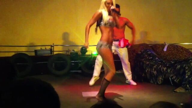 Видео порнуха #159188