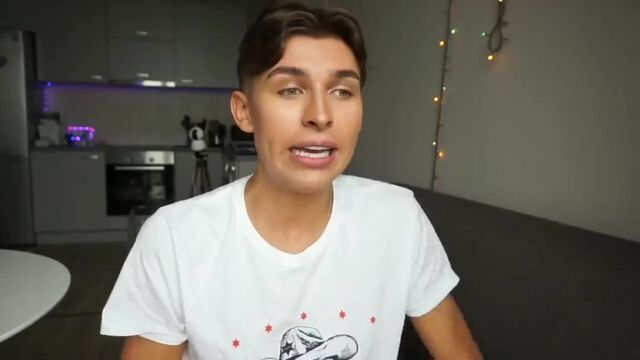 Видео порнуха #95436