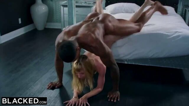 Видео порнуха #140594