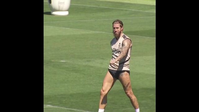 Видео порнуха #192617