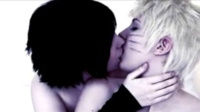 Видео порнуха #172212