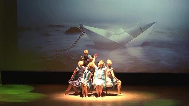 Видео порнуха #44102