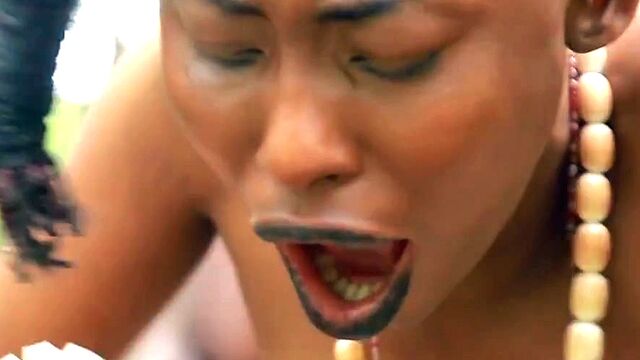 Видео порнуха #200359