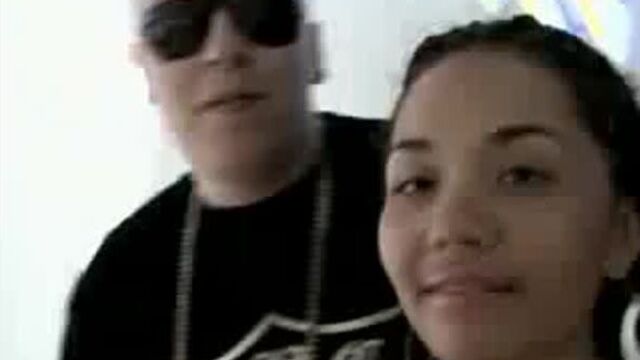 Видео порнуха #1697