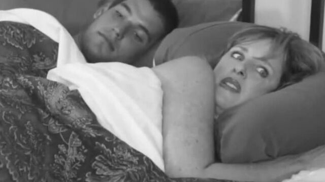 Видео порнуха #218336