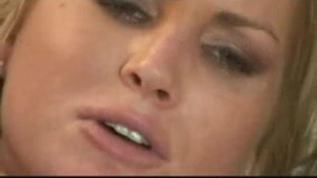 Видео порнуха #925