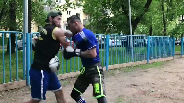 Видео порнуха #126085