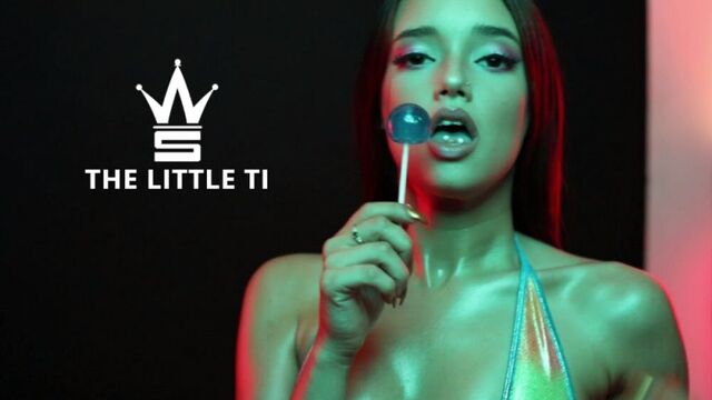 Видео порнуха #172561