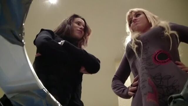 Видео порнуха #95012