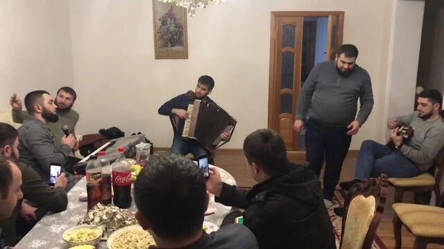 Видео порнуха #169644