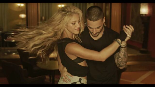 Видео порнуха #178186