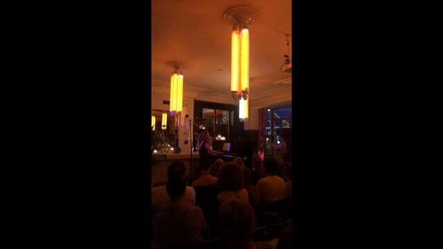 Видео порнуха #191836