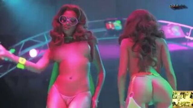 Видео порнуха #75796