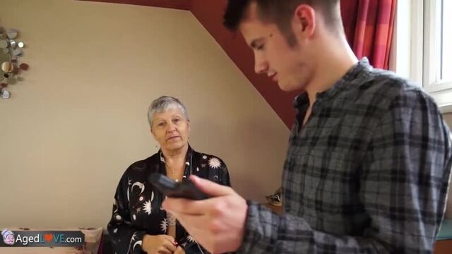 Видео порнуха #38467